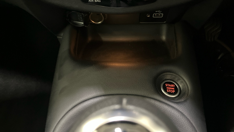 Nissan Juke 1.0 DiG-T 114 N-Connecta 5dr Petrol Hatchback